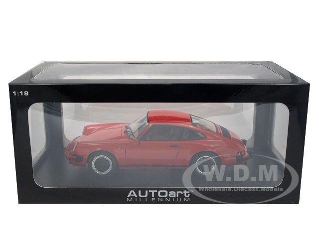   diecast model of 1988 Porsche 911 Carrera die cast car by AutoArt