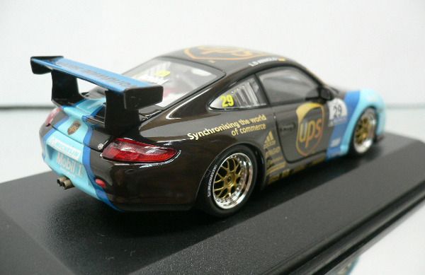   PAULS MODEL ART MINICHAMPS PORSCHE 911 GT3 CUP UPS ADIDAS #29 (12117