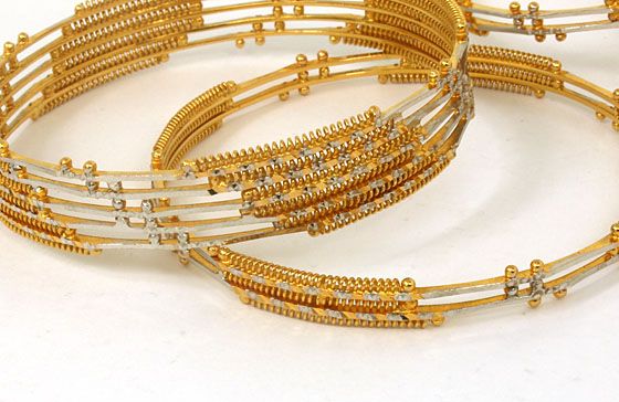 SET OF 6 GORGEOUS 22K SOLID GOLD LADIES BANGLE BRACELET  