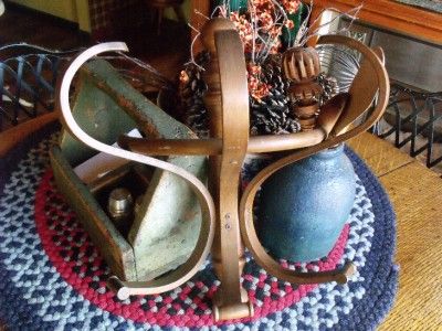   Vintage Bent Wood Bentwood Wall Mount Hall Tree Coat Hanger Hook Rack