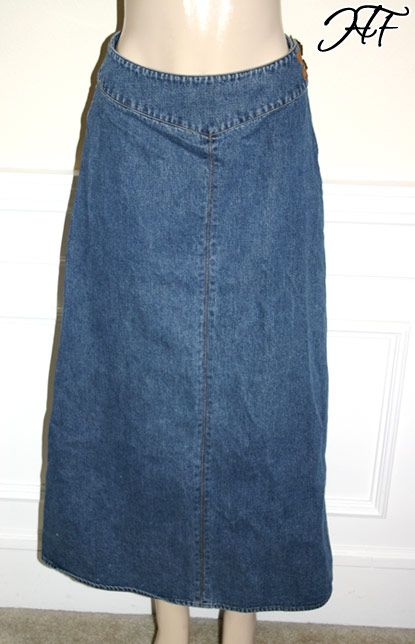 RALPH LAUREN JEANS CO Size 4 Long Denim Suede Buckles Skirt  