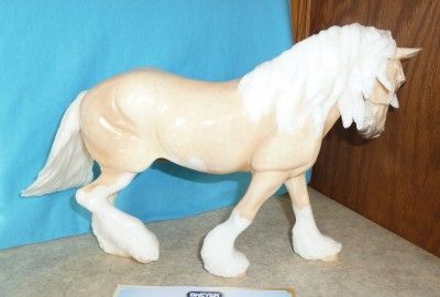 Breyer JAH 2011 SR Pamplemousse, Glossy Dappled Palomino  