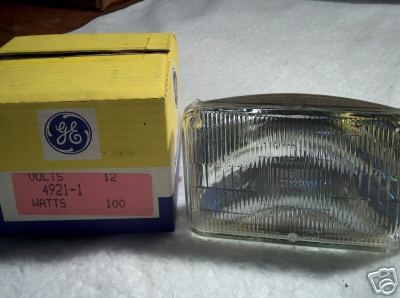 4921 Car Truck Tractor Fog Light  