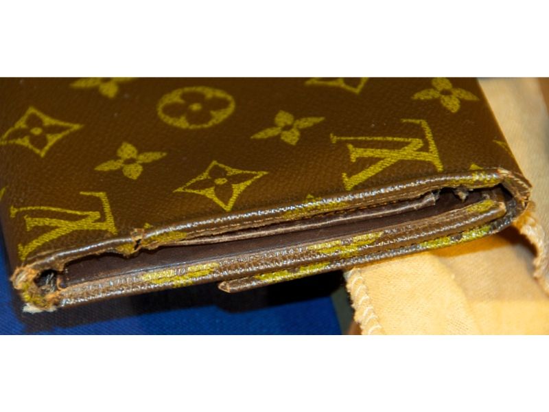 Louis Vuitton Vintage Monogram Tri Fold Wallet  