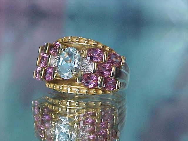 SPARKLING OVAL AQUAMARINE DEEP PINK TOURMALINE BOLD ETRUSCAN RING 10K 