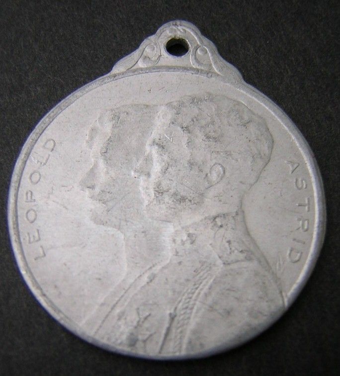 1926 PRINCE LEOPOLD & PRINCESS ASTRID WEDDING BELGIAN MEDAL  