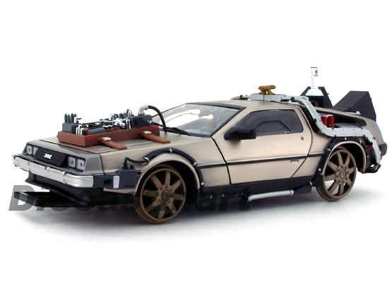 18 BACK TO THE FUTURE DELOREAN PART 3 RAILROAD  