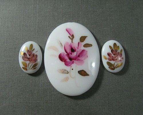 Selected Vintage Beautiful Flower theme Trio Cameo Set  