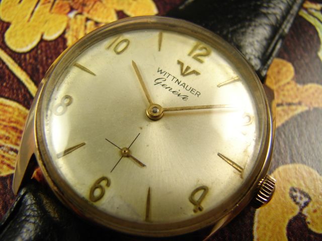 TAKE A LOOK AT THE WONDERFUL GOLD TONE DIAL