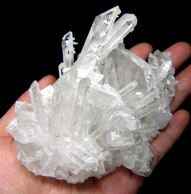 Clear Quartz Crystal Cluster Specimen CZ090  