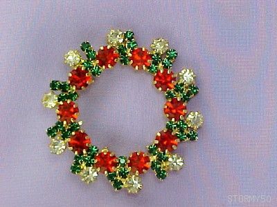 RHINESTONE CRYSTAL CHRISTMAS WREATH PIN BROOCH GORGEOUS  