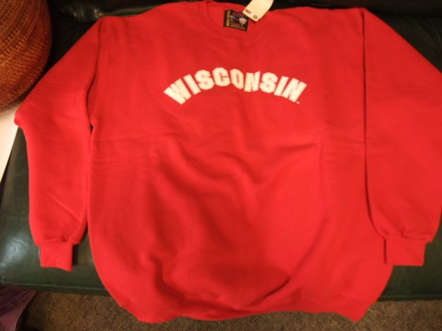 XXLARGE Red Soffee Sweatshirt   Wisconsin  