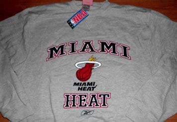 Miami Heat Crew Neck Sweatshirt Medium Reebok NBA Grey  