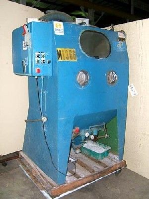 42 x 29 Cyclo Blast Blast Cabinet No. 4228 F (19620)  