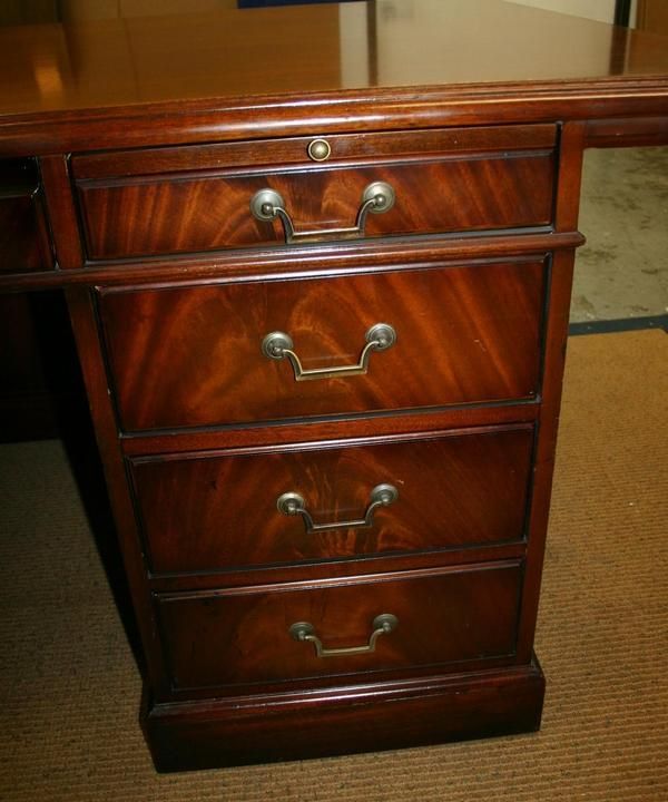 Stow Davis mahogany oversize executive desk credenza  