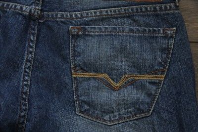 New with tags mens GUESS Lincoln slim straight cut denim jeans for 