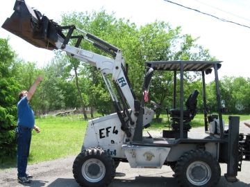 Earthforce EF 4 Tractor Loader Sideshift Backhoe TLB  