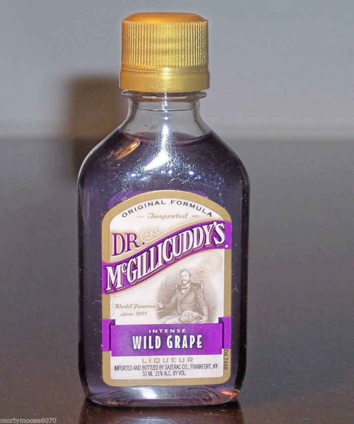 DR. McGILLICUDDYS IMPORTED INTENSE WILD GRAPE LIQUEUR 50ML MINIATURE 