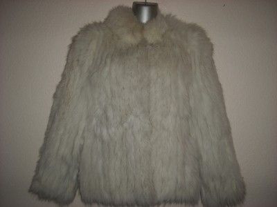 Stunning VINTAGE SAGA FOX Fox Fur Coat With Satin Liner and 2 front 