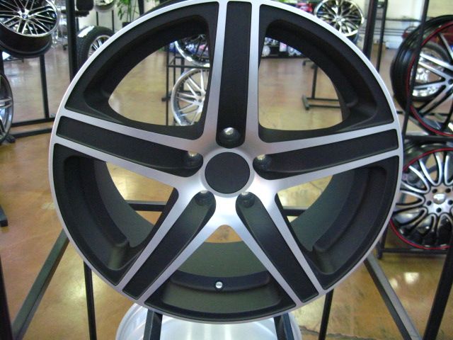 19 INFINITI NISSAN WHEELS/RIM G35 G37 M35 M45 350Z 370Z  