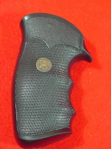 Dan Wesson Pistol 15 2 357 22 Pachmayr Gripper Combat Grip  