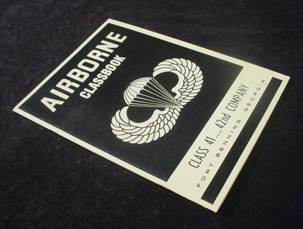 1965 AIRBORNE CLASSBOOK Fort Benning, GA PARACHUTE JUMP TRAINING 