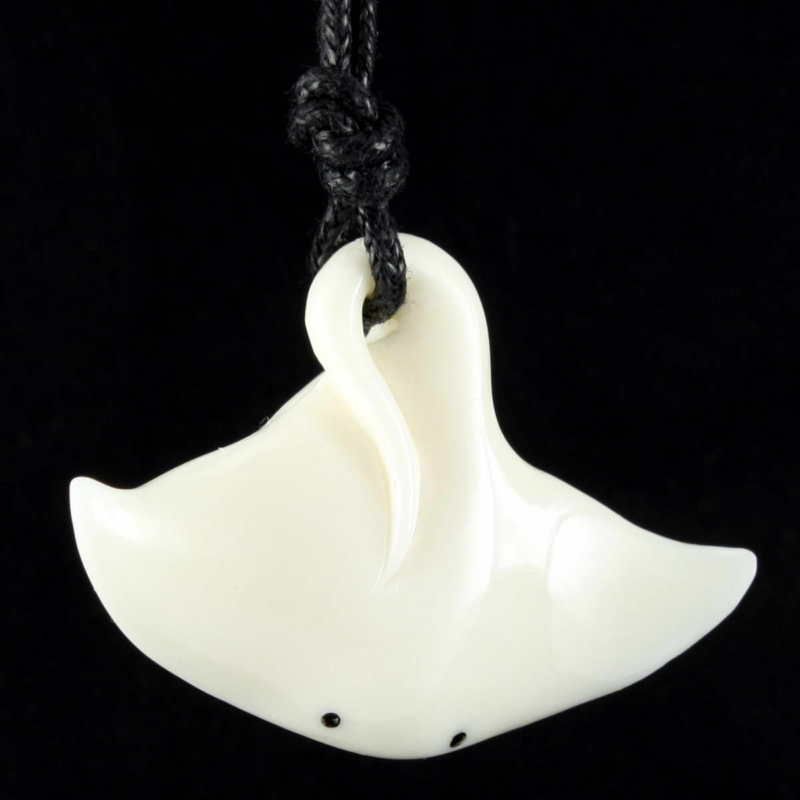 pendants PB244 bone stingray mantaray manta pendant sea  