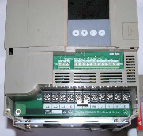 SQUARE D VARIABLE FREQUENCY DRIVE ALTIVAR 18 ATV18U72N4  