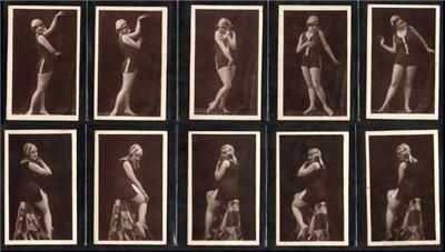 1930 Bathing Beauties Women Tobacco Card / R & J HILL  