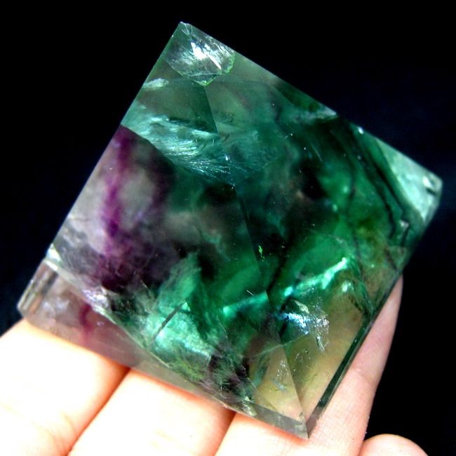 Rainbow Fluorite Crystal Pyramid Carving flp40ie106  