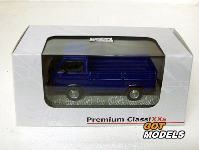 VOLKSWAGEN T3 PICK UP   1/43 SCALE   TYPE 3 VW  T25 BLU  