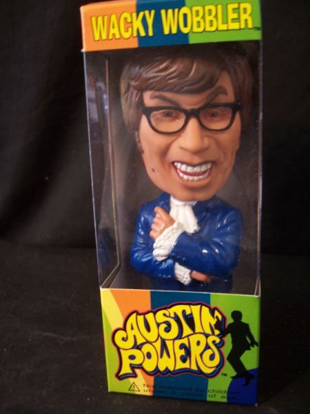 AUSTIN POWERS WACKY NODDER BOBBING HEAD MIB #A1895  