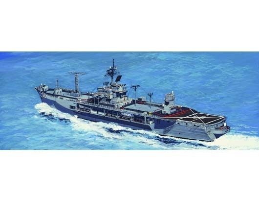 Trumpeter 1/700 05719 USS MOUNT WHITNEY LCC 20 1997  