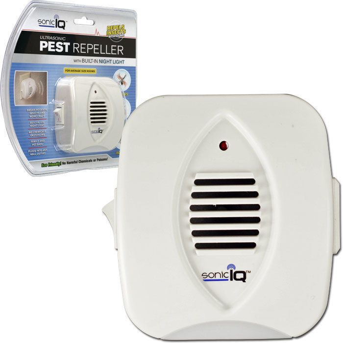 Ultrasonic Pest Repeller with Built In Night Light  