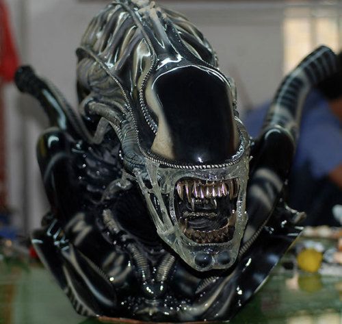 AVP Aliens BUST RESIN STATUE toy figure hand painted  