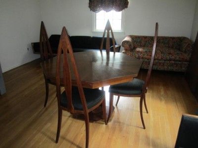   WALNUT MID CENTURY MODERN OCTAGON PEDESTAL TABLE GOTHIC DANISH  