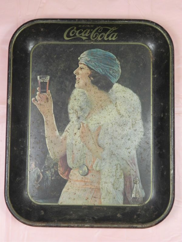 ANTIQUE VINTAGE COCA COLA TRAY  