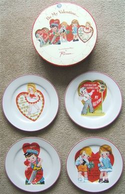 ROSANNA BE MY VALENTINE DESSERT PLATES with ORIGINAL BOX 4 VALENTINE 