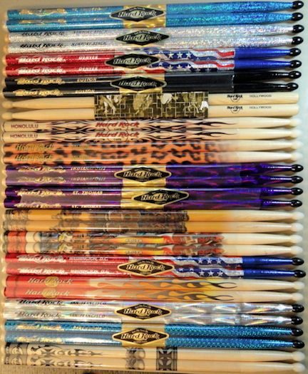 Hard Rock Hotel CHICAGO Drumsticks HRC Art Stick   Pink/Blue/Yellow 