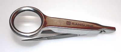 Wonderfully practical tweezers from Sanguine   The tweezers are on a 